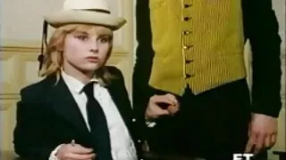 Її відео порно безкоштовно чоловічий курча трахкав в панчохах