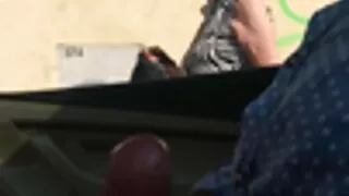 Грудаста Дівчина в порно онлайн безкоштовно окулярах мастурбує перед веб-камерою