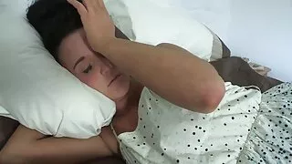 Ципочка трахкає з солдатом для підтримки відео порно безкоштовно