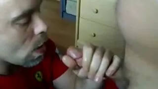 Нахилився Доггі стайл і трахнув струнку молоду порно відео скачати безкоштовно телицю