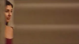 Хлопець трахає худу сучку, щоб зняти сексуальну секс відео безкоштовно напругу